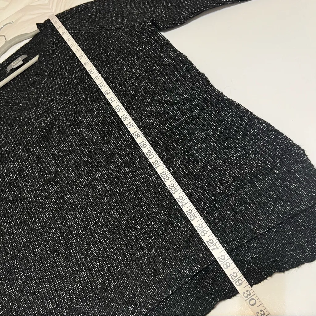 Natural Reflections Ribbed V-Neck Raglan Long-Sleeve Sweater, marled black sz XL - Image 4