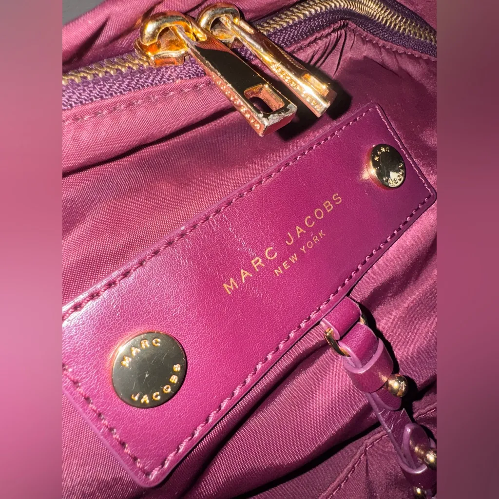 Marc Jacobs Burgundy Backpack - Image 8