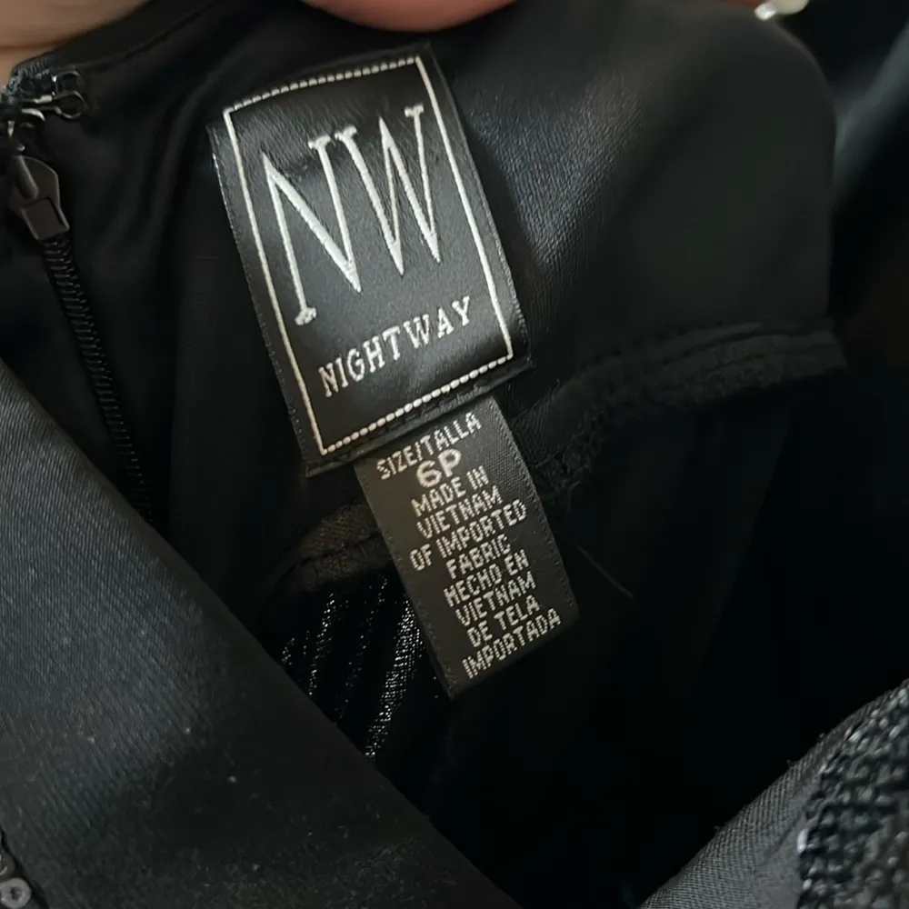 NWOT Night Way Sequin Open-Back High-Neck Dress - Image 6