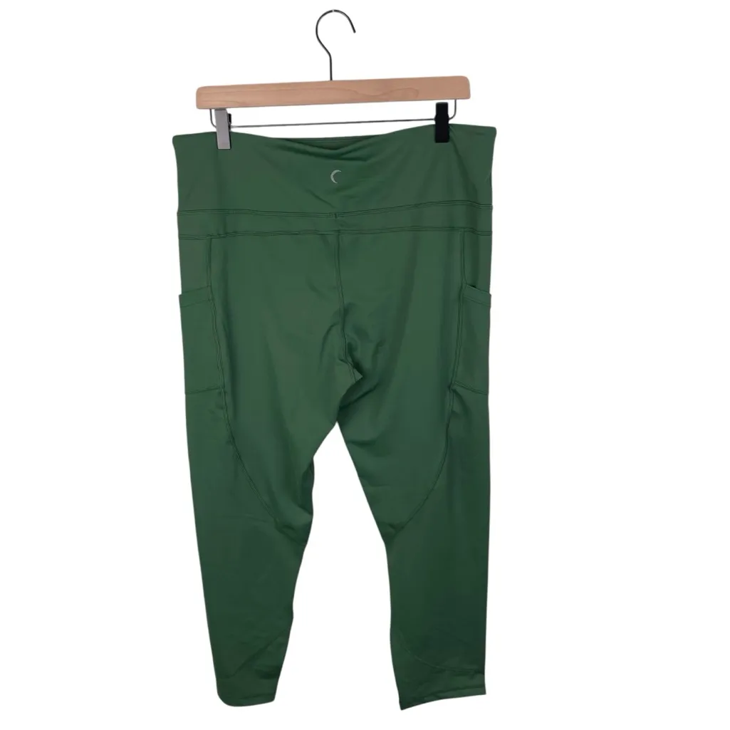 Zyia Active Light and Tight Crop Leggings Women's Plus Size 20 Pine Green - Image 2