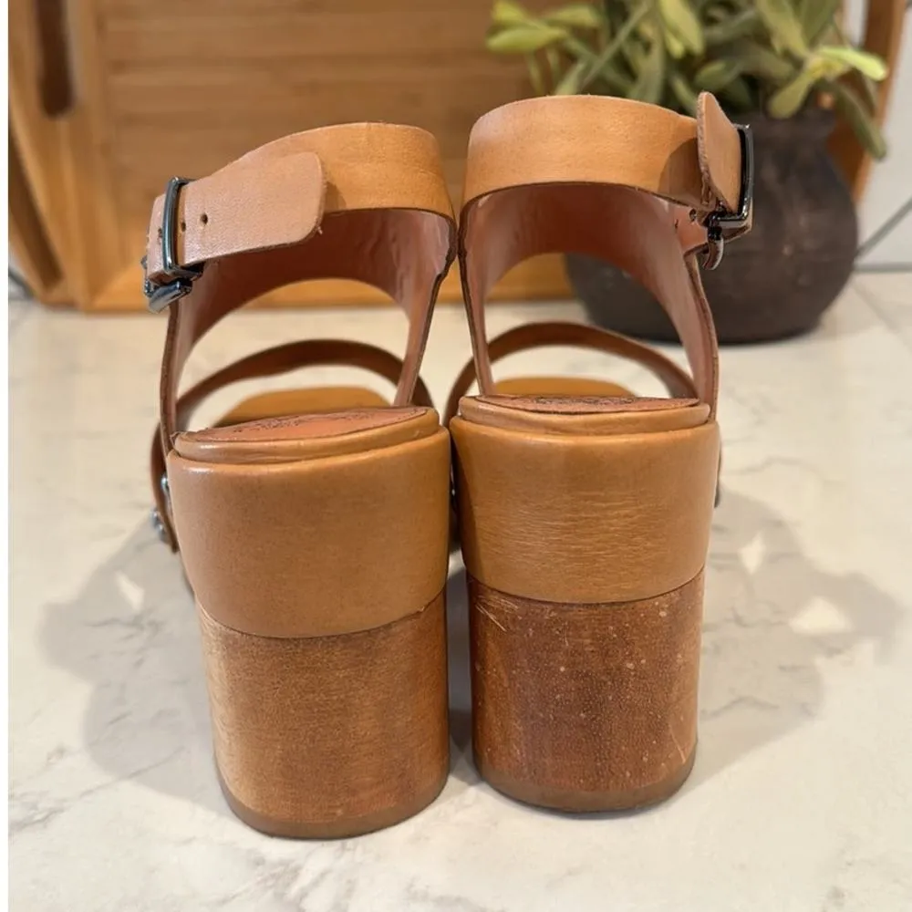 Vince Camuto studded tan nude wood clog leather retro hippie western size 7 5 - Image 2