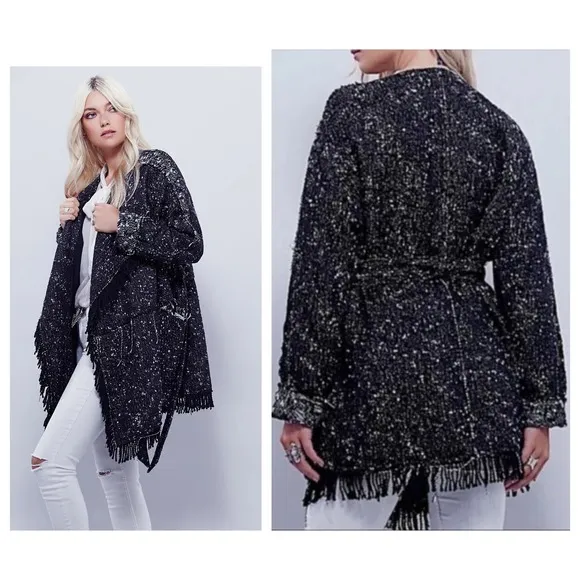 Free People  Fringe Wrap Blanket Coat Size Small - Image 2