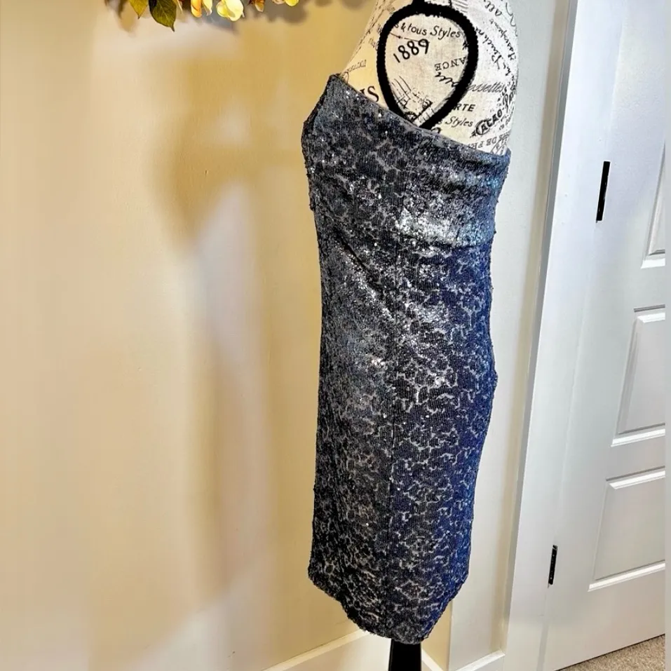 Alice + Olivia Strapless Sequin Cocktail Dress Metallic Blue Silver Party~M💛 - Image 4