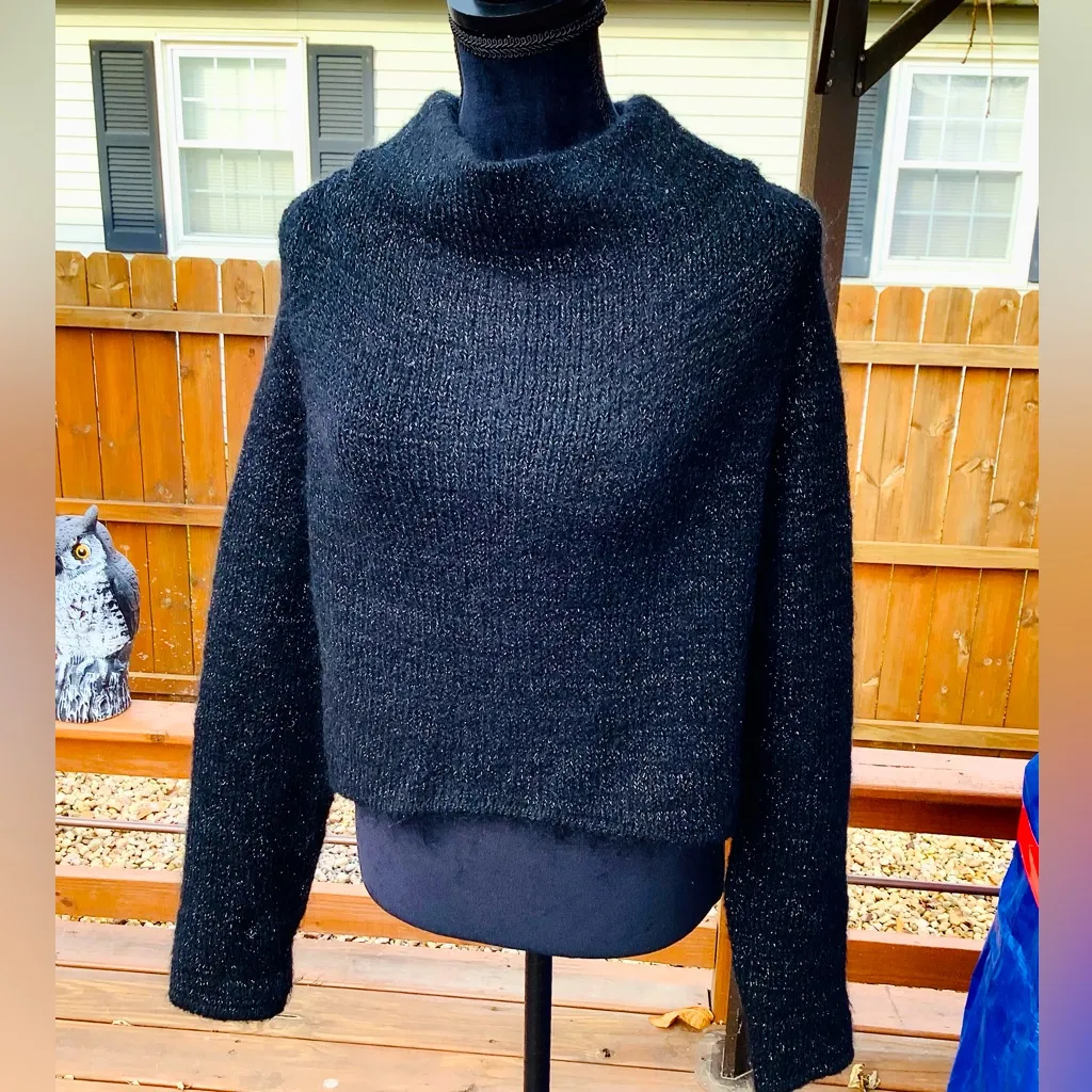 STYLISH, MODERN, DRESSY SARAH PACINI sweater 🌹🌹🌹 Black Size undefined - Image 4