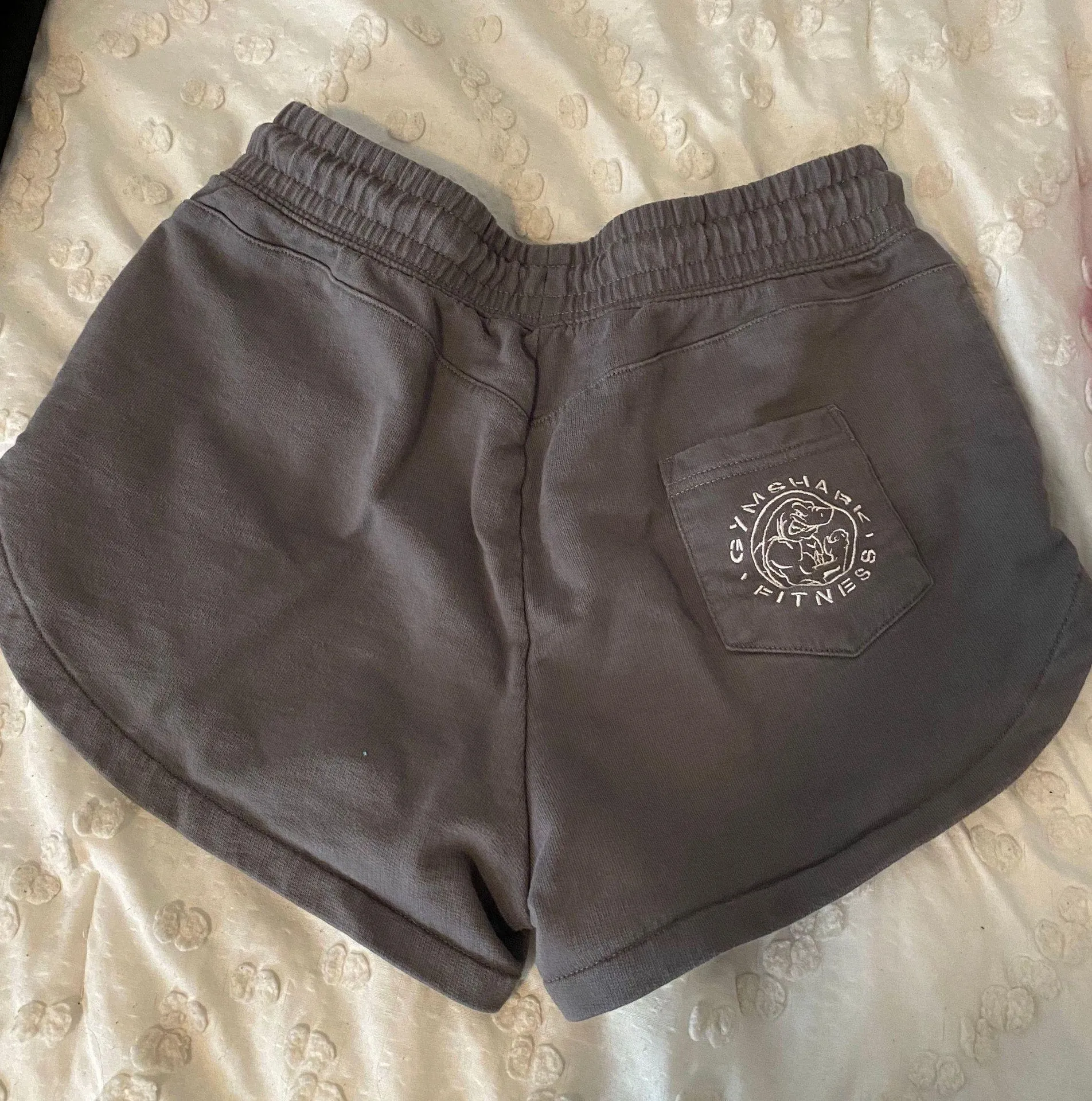 Gymshark Legacy Shorts - Image 2