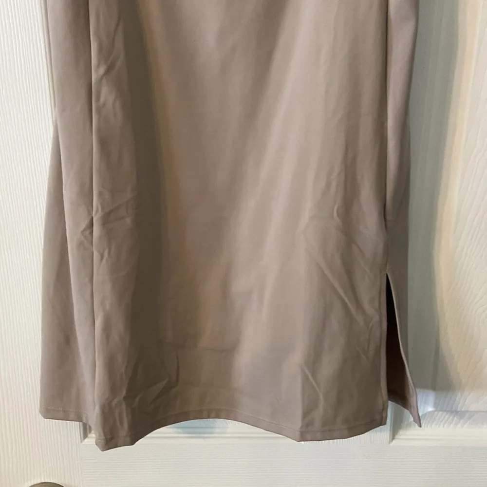 QINSEN tan/ gray Slip Dress size L brand new length 27” adjustable stripe Brown Size L - Image 3