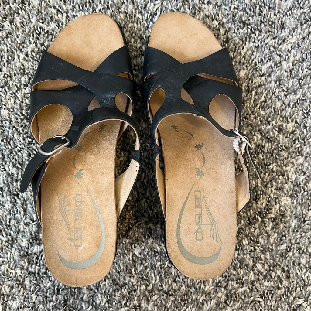 Dansko Women’s Black Leather‎ Kai Strappy Wedge Sandals Size 9.5-10 / EU 40 - Image 5