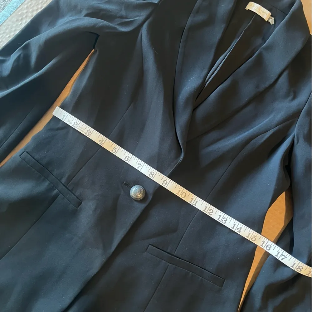 Ramy Brook Albie Jacket, black, dramatic shoulder detail, button closure, sz 0 - Image 11