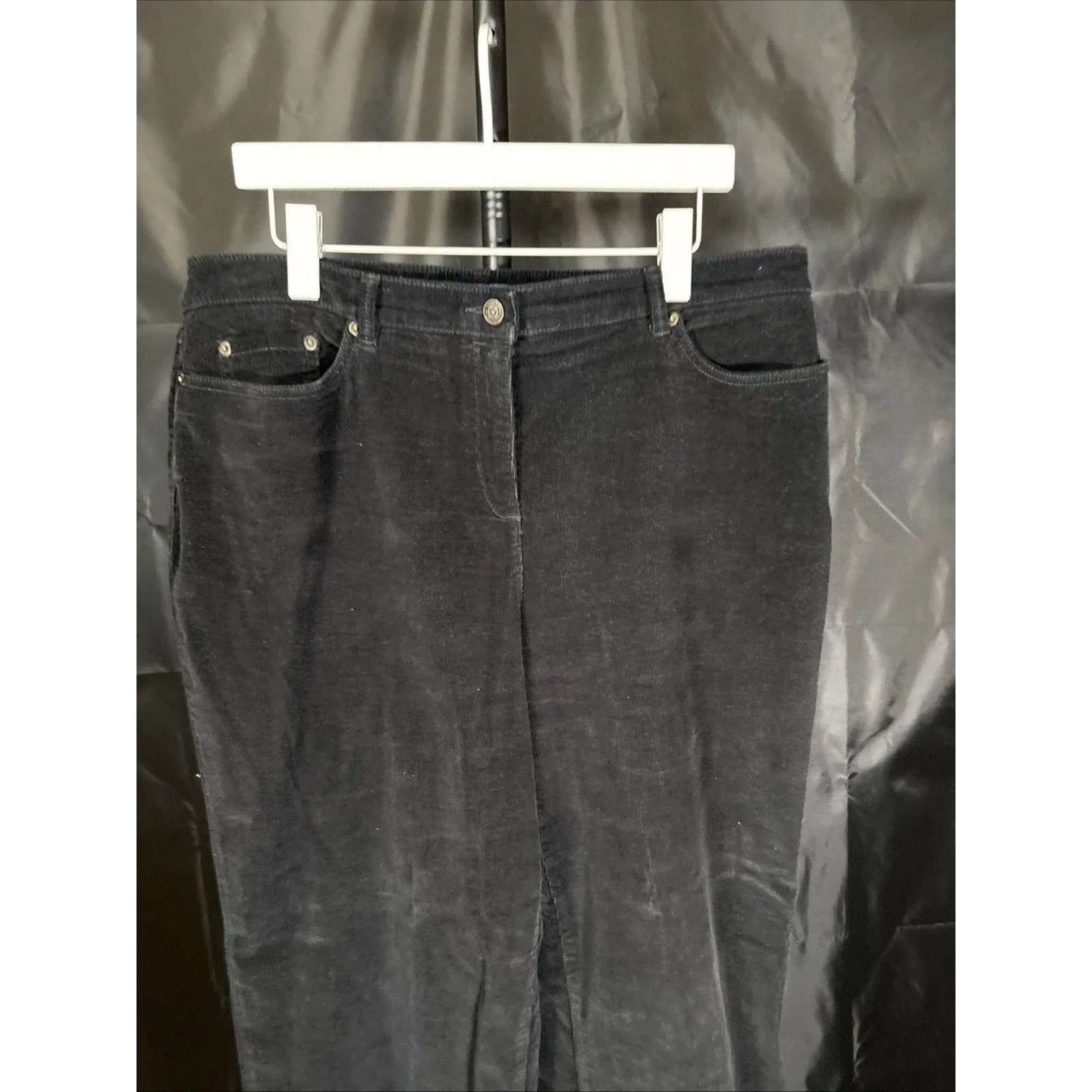 Croft & Barrow  Womens Black  Corduroy Signature Fit Bootcut Pants Size 16 Short - Image 3