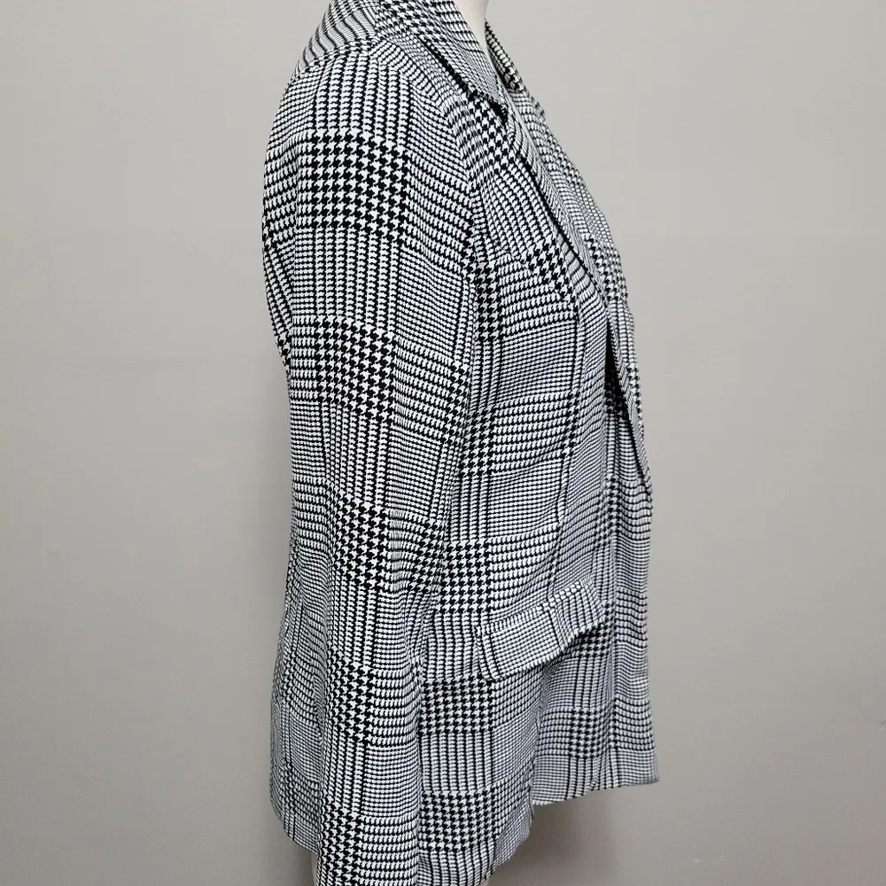 Charlotte Russe houndstooth longline blazer size medium - Image 3