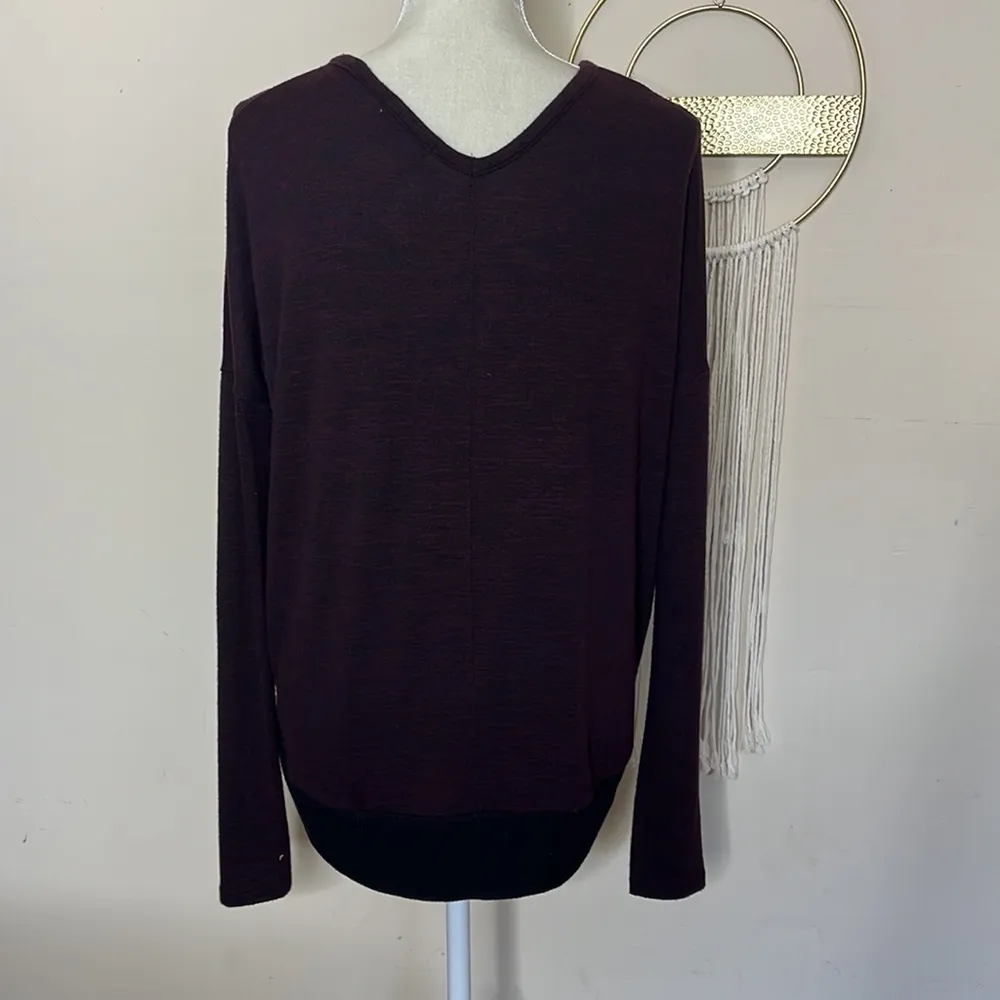 Rag & bone jean • Heathered vneck sweater top - Image 52