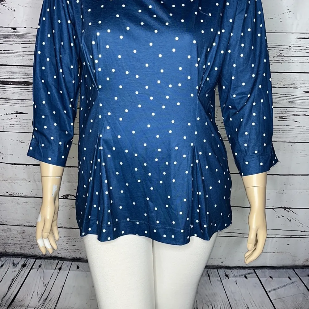SB Suzanne Betro NWT Size 1X Baltic Blue & White Polka Dot Pleated Blouse Top - Image 3