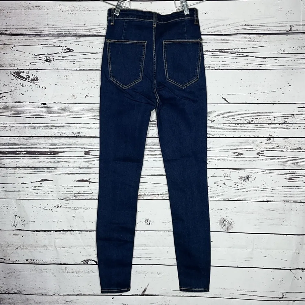 Zara NWT Size 4 Dark Blue Wash Denim Skinny Jeans - Image 2