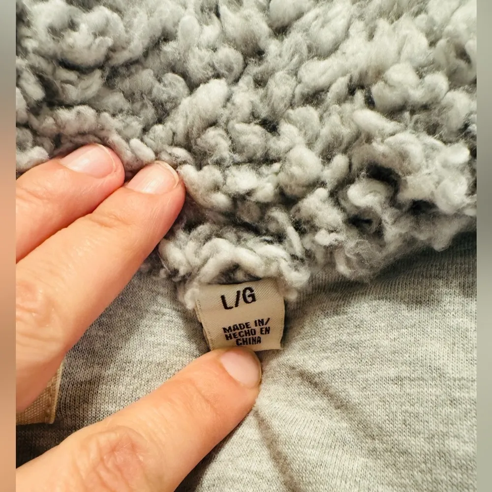 Weatherproof Vintage Women's Frosty Sherpa Pullover, DOLPHIN GREY, Size LARGE - Image 4