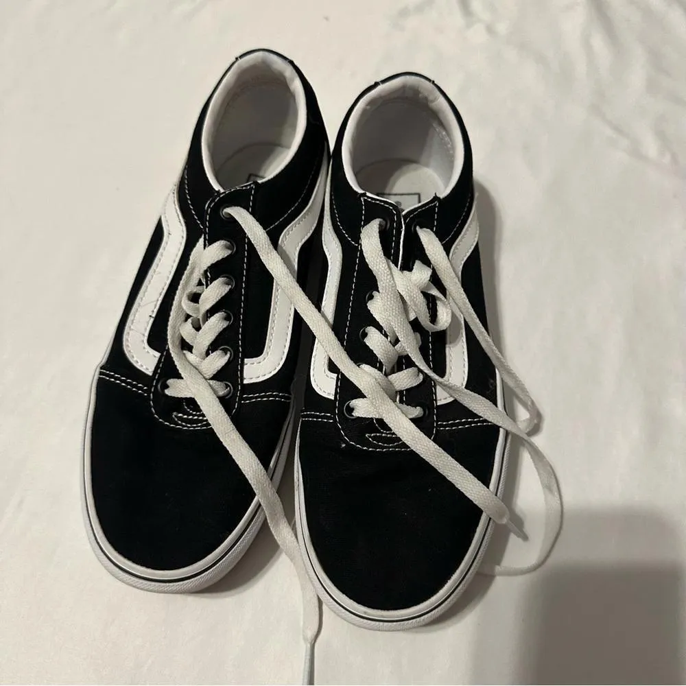 Vans  Old Skool Shoes - Image 2