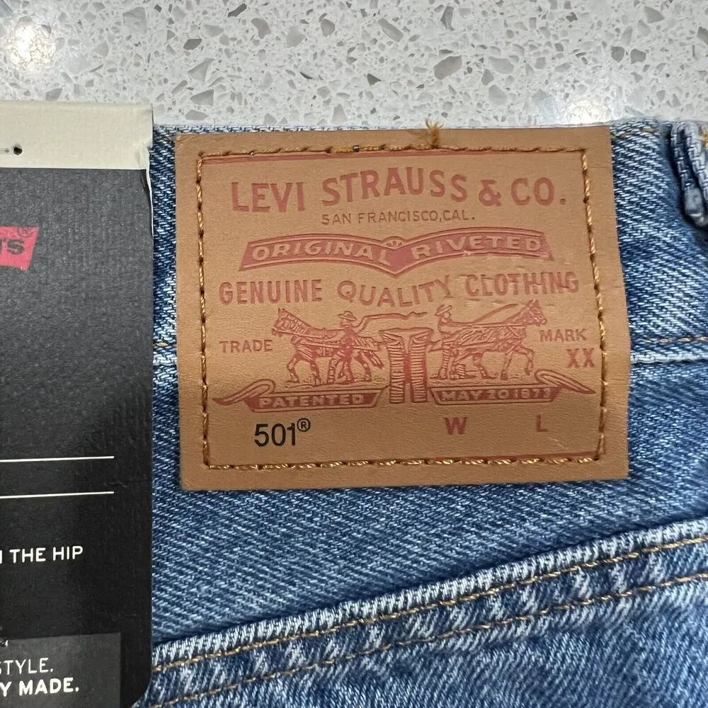 Levi's 501 Sz 29 Shorts High Rise Distressed Denim Jeans Athens Medium Wash NEW - Image 5