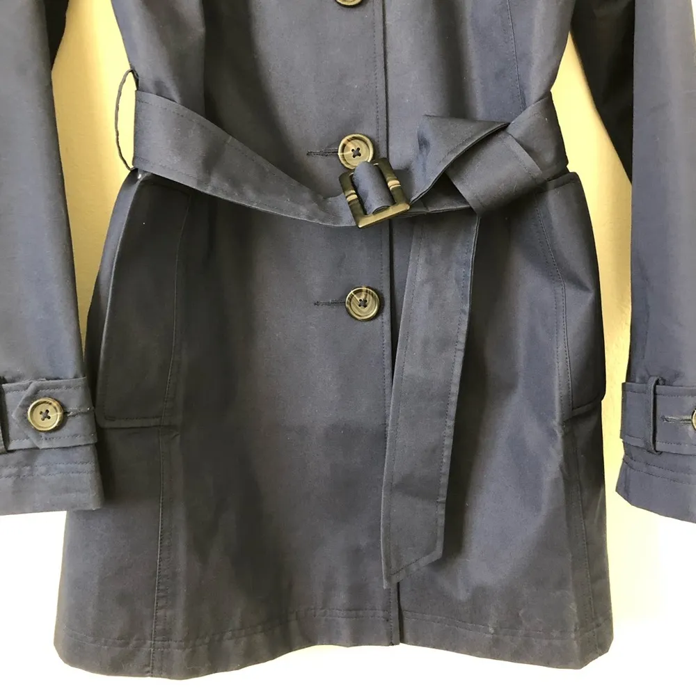 L.L Bean Navy Old Port Trench Coat. Size Medium - Image 7