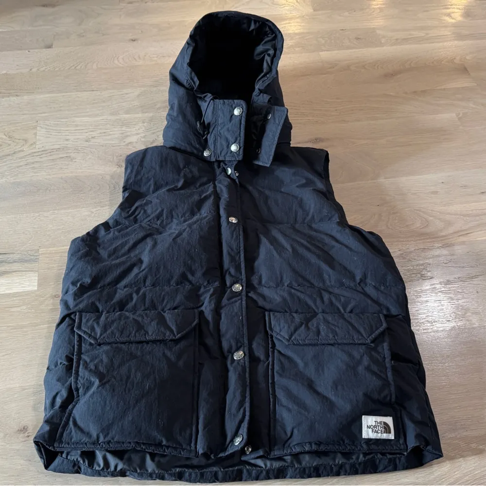 The North Face Down Sierra Vest TNF Black size medium - Image 3