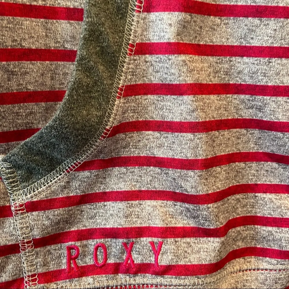 Roxy Pink and Gray Striped Cowl Neck Sweatshirt.  Size Small. EUC - Image 2