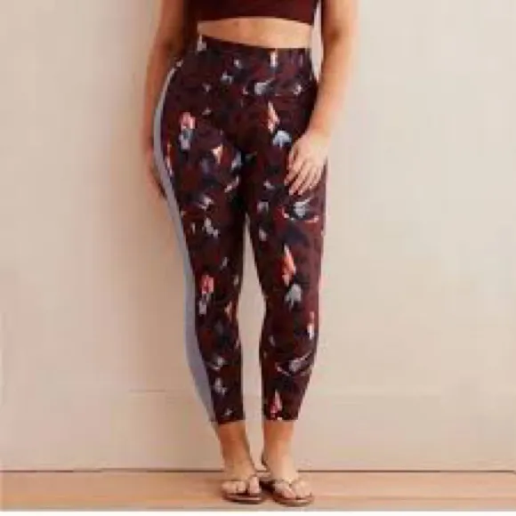 Aerie Chill Play Move Activewear Leggings Leopard Cheetah brown‎ blue small - Image 9