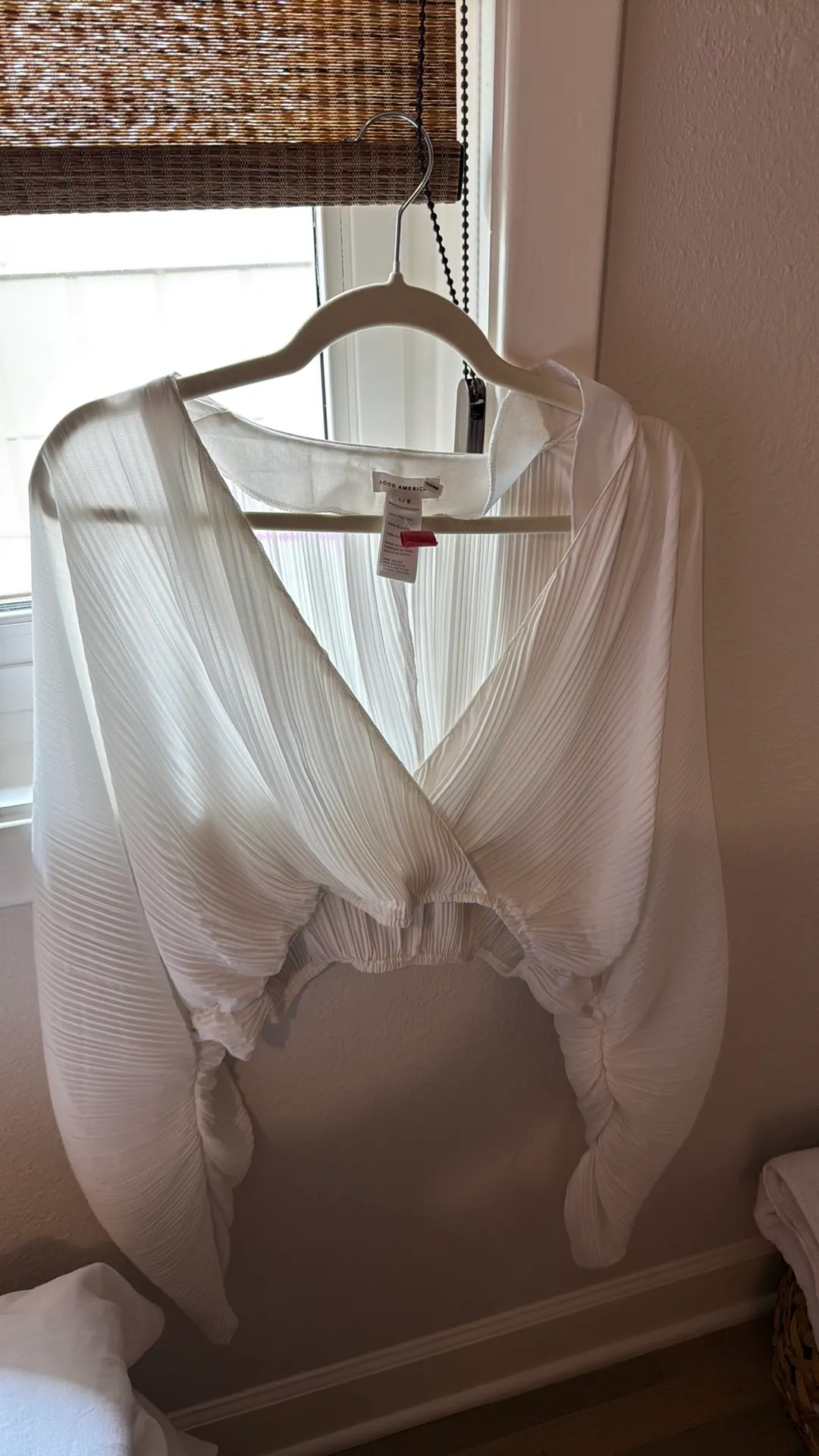 Plisse Sculpted Top Ivory - Image 3