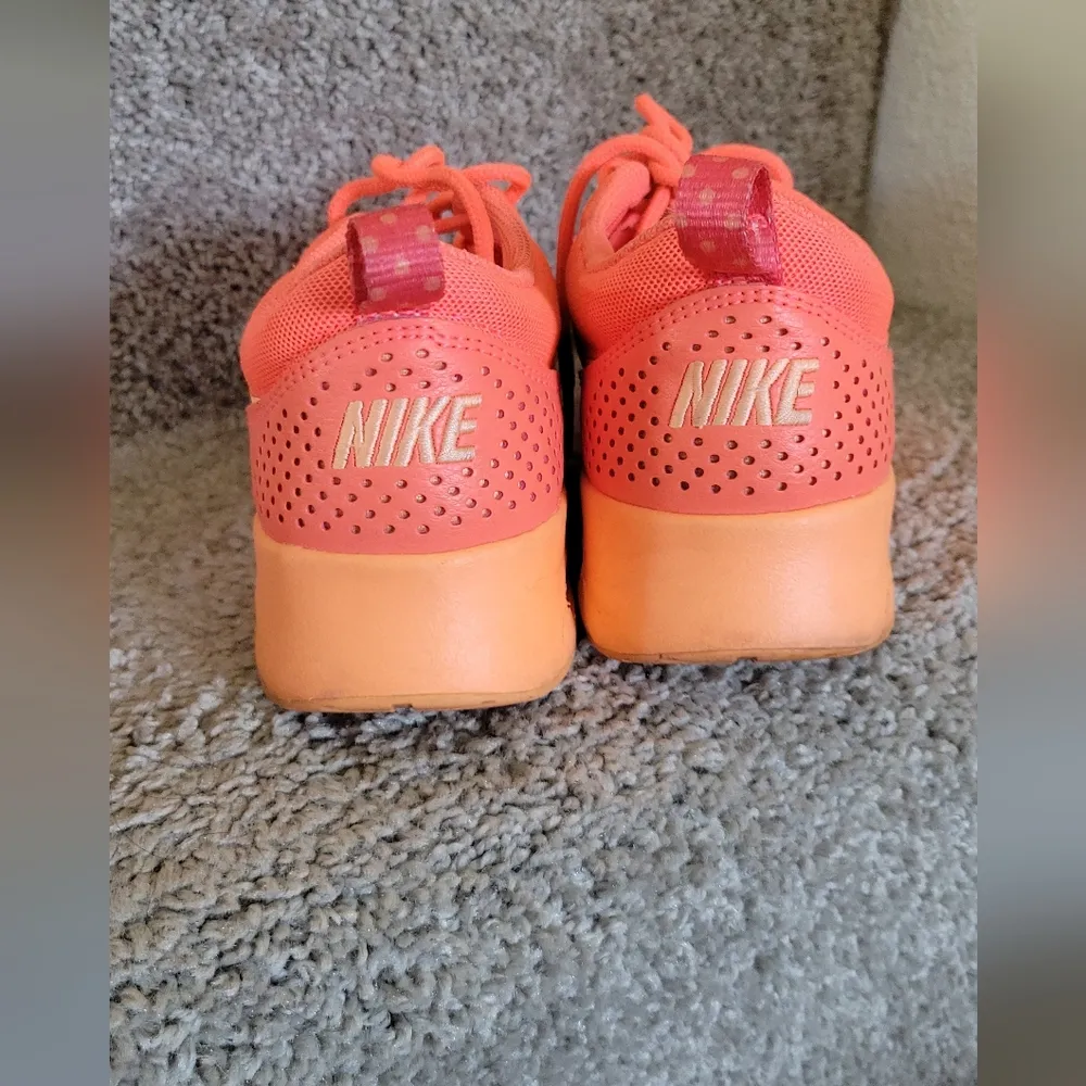 Nike Air Max Thea Orange Mid Casual Running Comfort Shoes Size 7 - Image 11