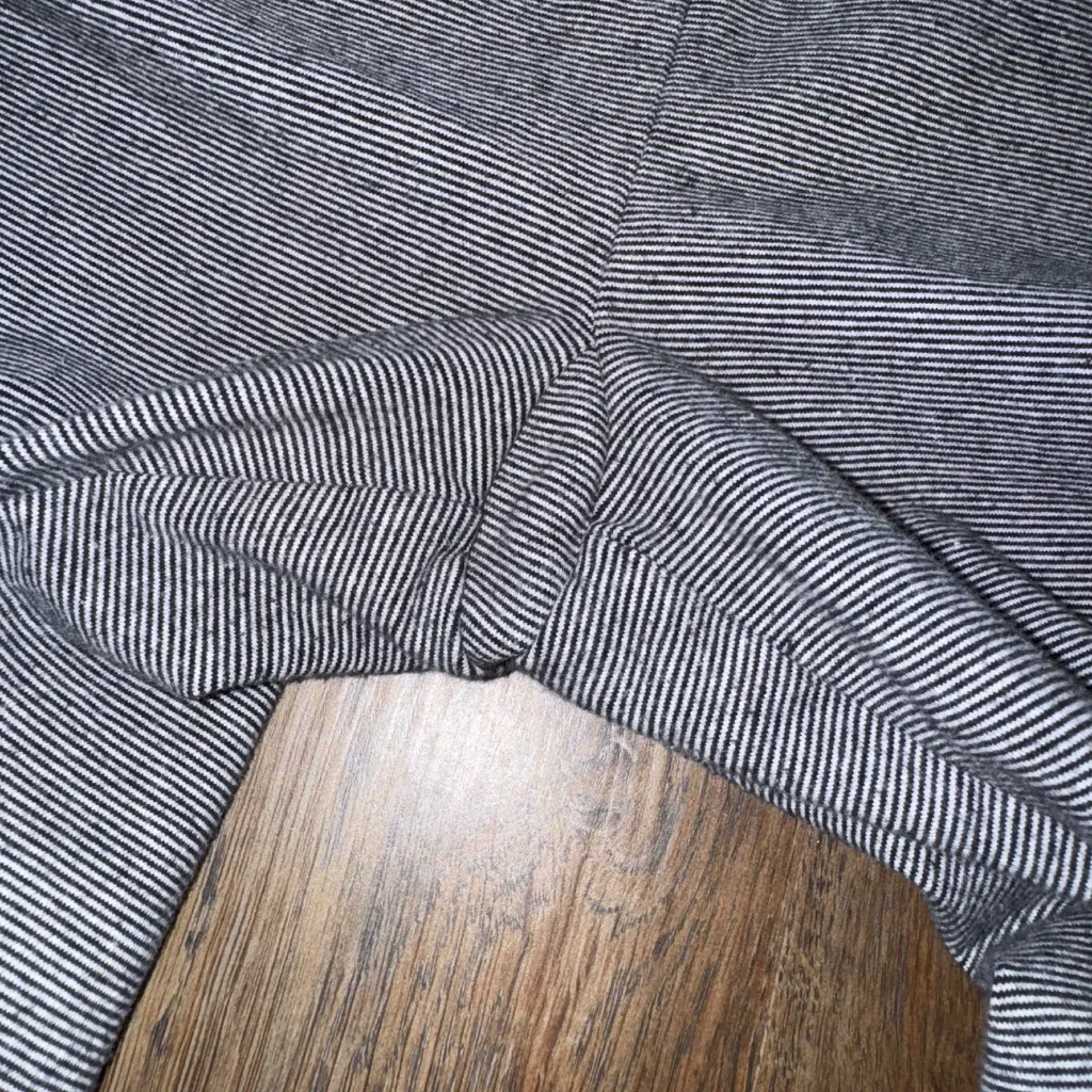 Calvin Klein Performance cropped length leggings Size L - Image 2