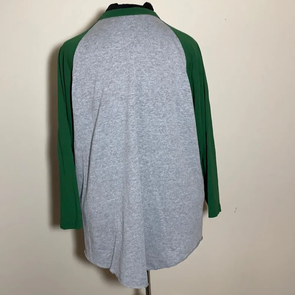 Ursuline fighting Irish baseball raglan shirt top T-shirt green gray medium - Image 4