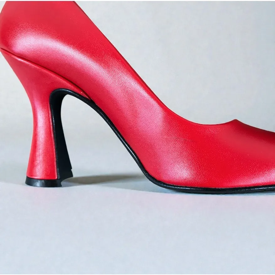 NILA & NILA Leather Stilettos Flared Heel Pumps Sz 38 Red Elegant Made In Italy - Image 4