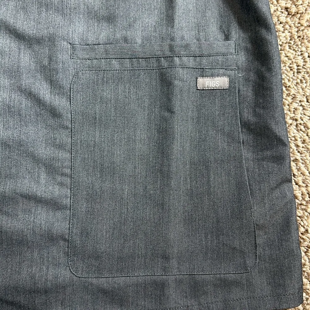 FIGS  Charcoal Cusco Limited Edition Scrub Top - Image 3