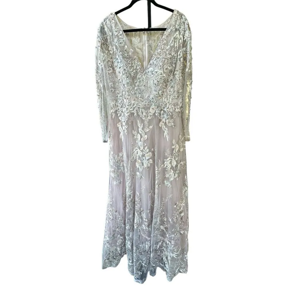 Mac Duggal Embroidered Lace Gown Vintage Lilac Size 14 - Image 4