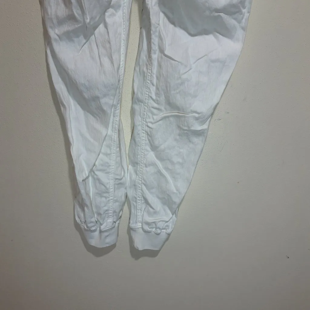 Faherty Arlie Day Pant Joggers White Linen Blend - Image 11