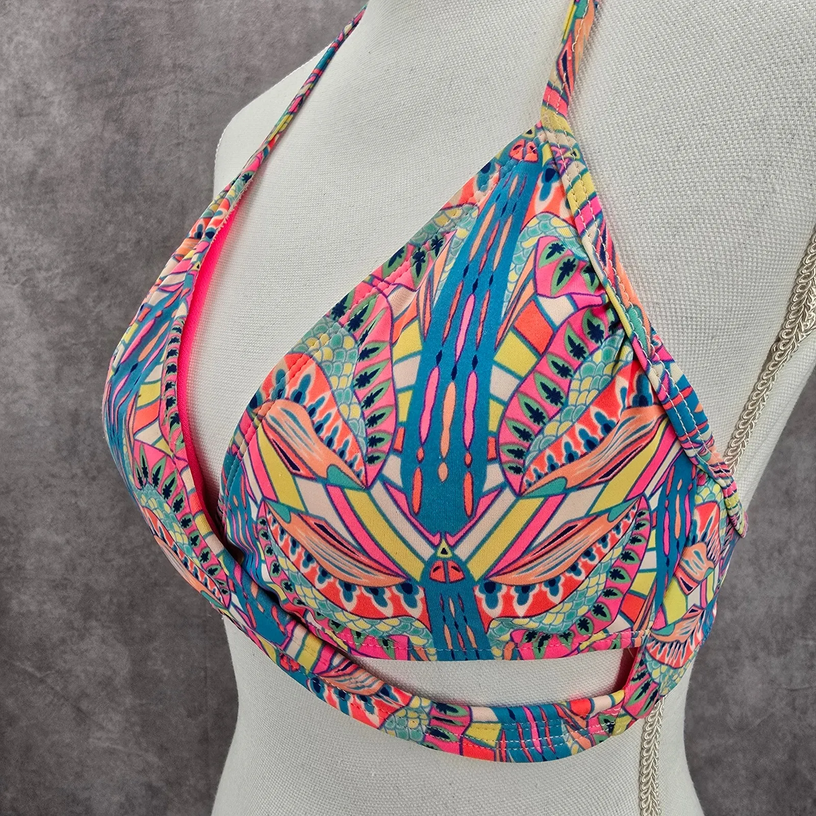 Urban Sea Pink Print Padded Crisscross String Tie Bikini Top Swimwear‎ Medium - Image 4