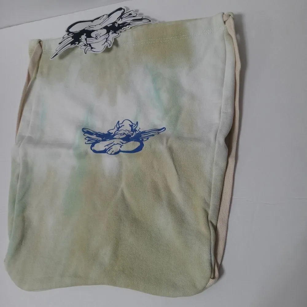 Boys lie green draw string bag 12×15 - Image 2