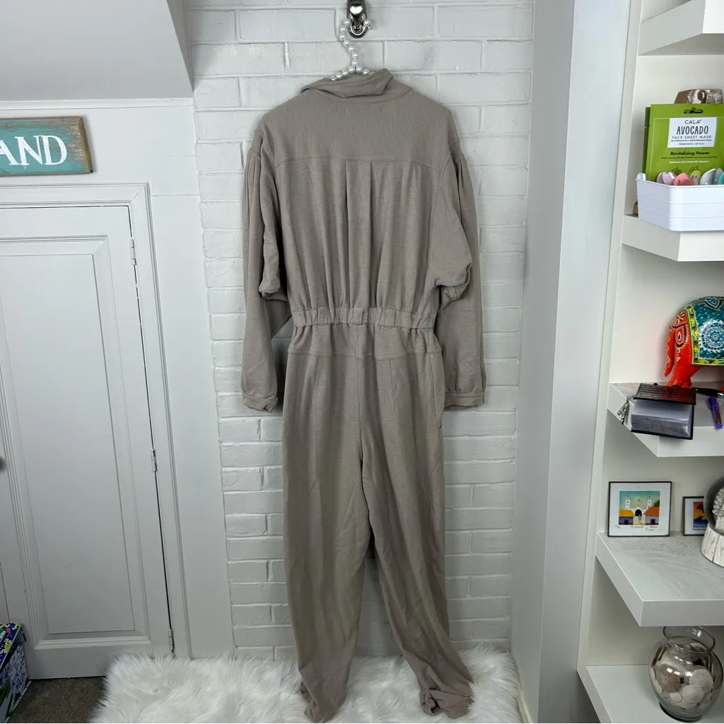 Free People Beach Faye Jumpsuit in Oyster Size M - Image 14