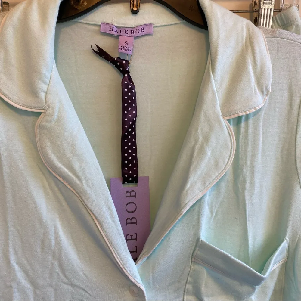 Hale Bob 2 piece pajama set in mint green with white piping detail. Luxurious - Image 2