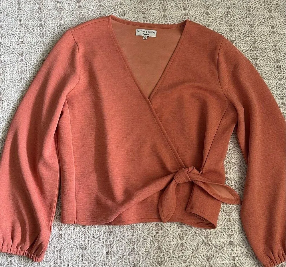 Madewell Texture & Thread Crepe Wrap Top In Dried Coral - Image 4