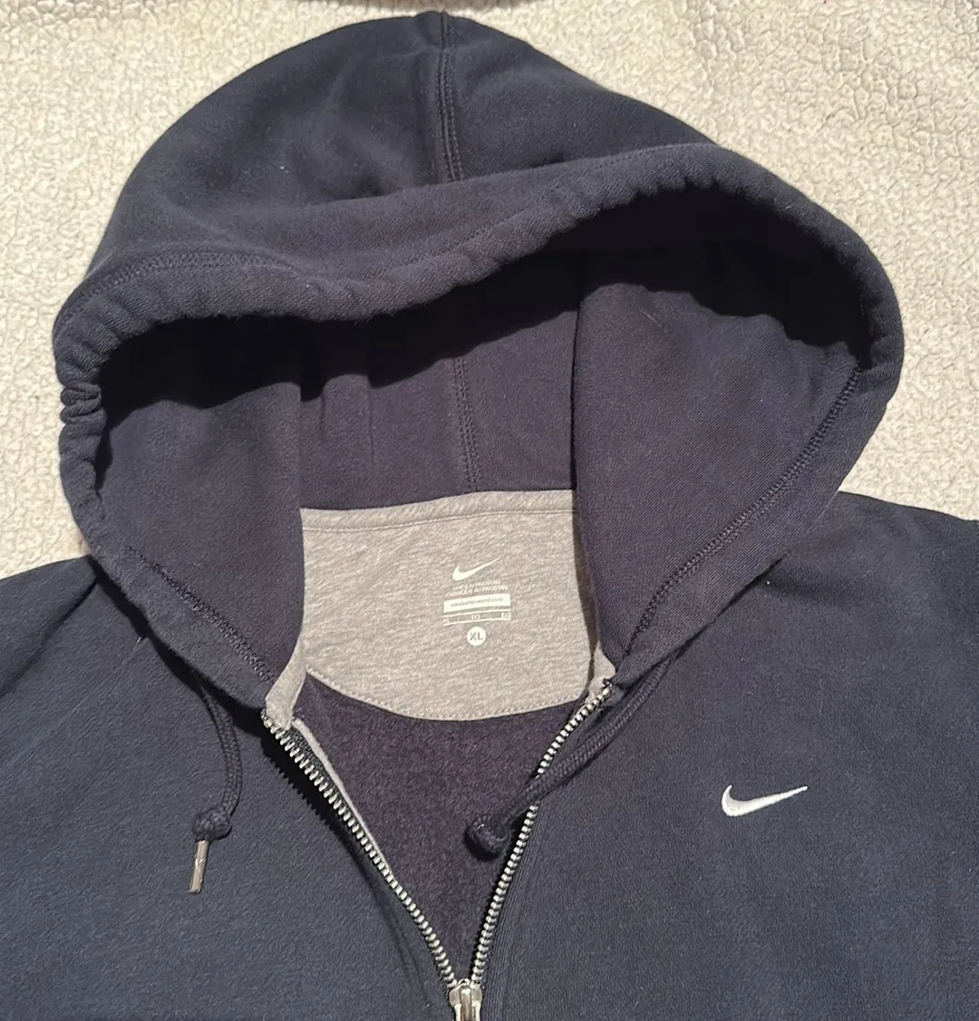 Zip-Up Sweatshirt - Image 2