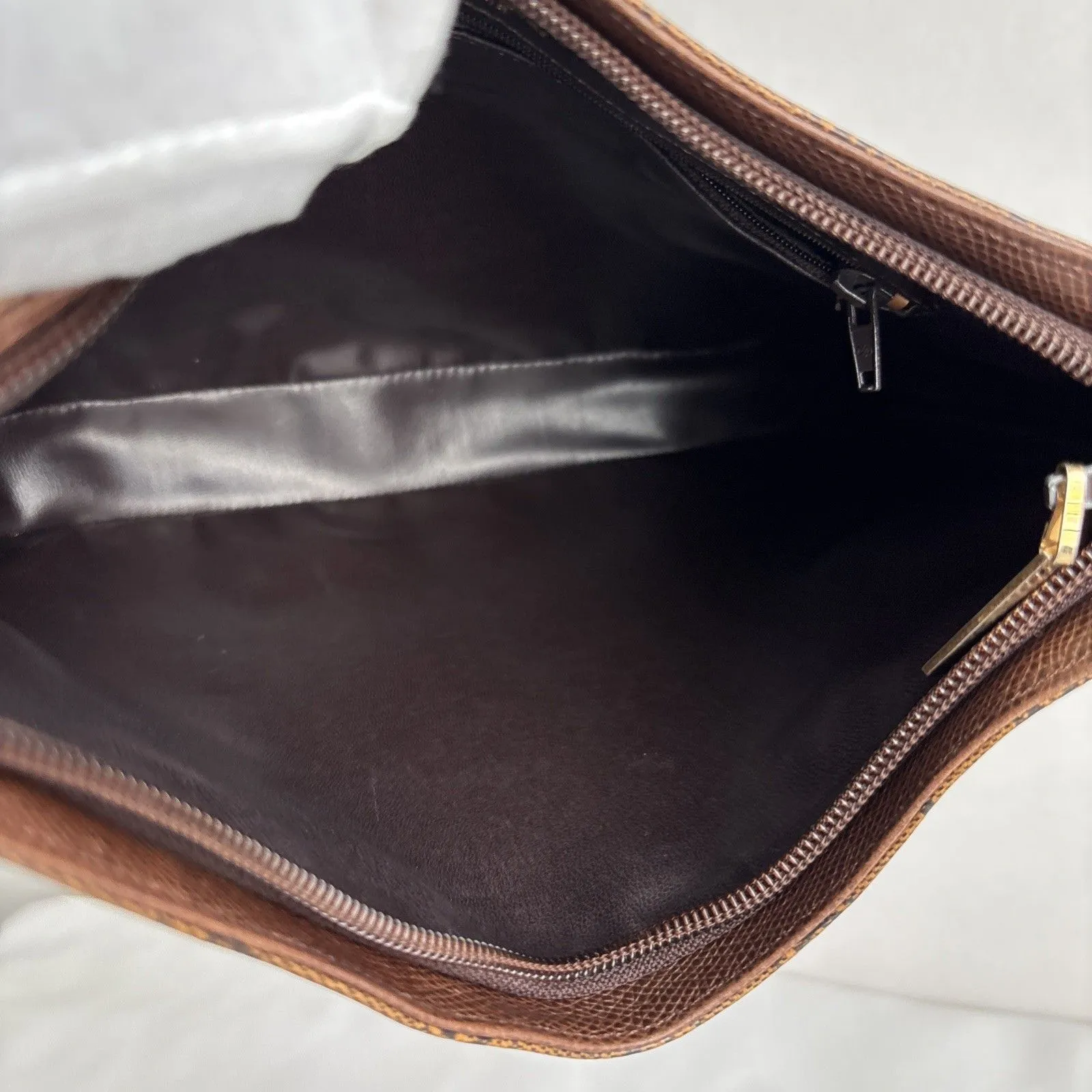 Morabito Paris Vintage Monogram Brown Shoulder Bag with Twisted Strap - Image 10