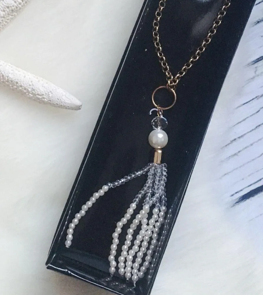 Pearl White Beaded Golden Tassel Necklace - Image 2