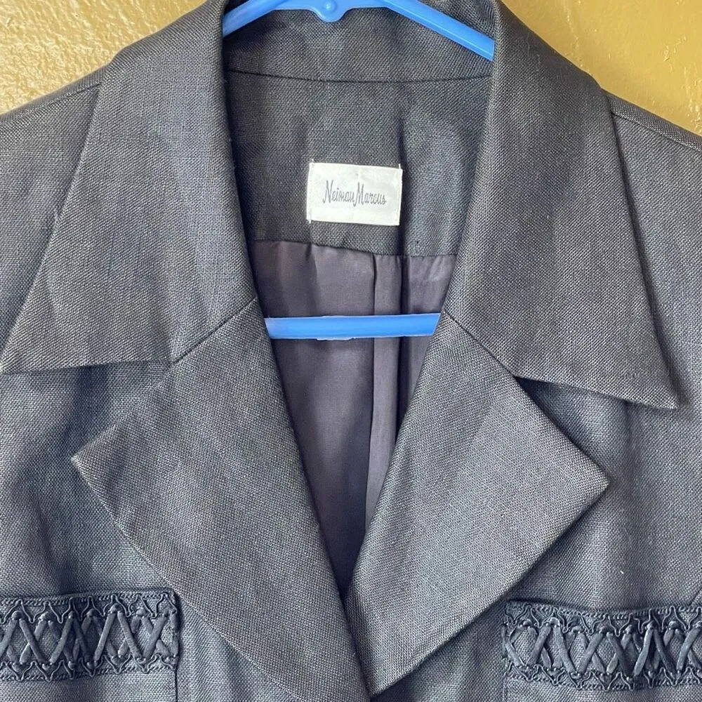 Vintage Neiman Marcus 100% linen size 8 jacket. - Image 5