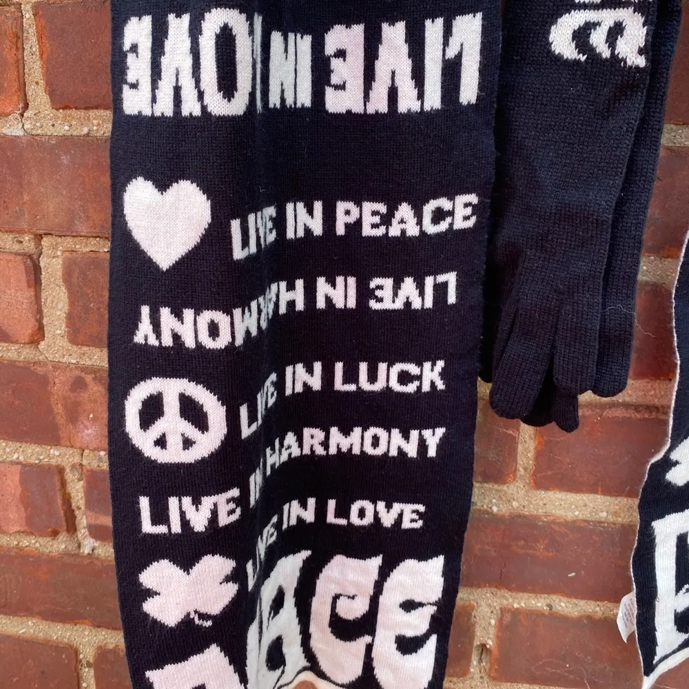 Lucky Brand Scarf and Glove Set - Image 3