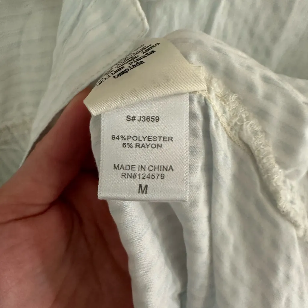 Id:23 White & Blue Short Sleeve Button - Image 5