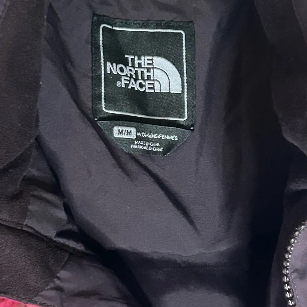 THE NORTH FACE NUPTSE 700 GOOSE DOWN PUFFER PLAID PINK VEST JACKET SIZE M - Image 4