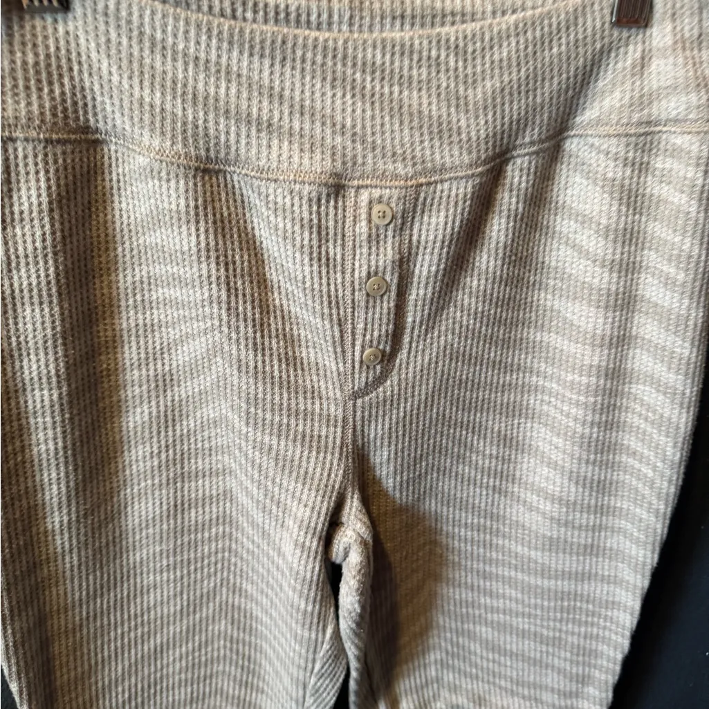 Aerie Cream Waffle Knot Zebra Striped Pajama Pants Size Large - Image 2