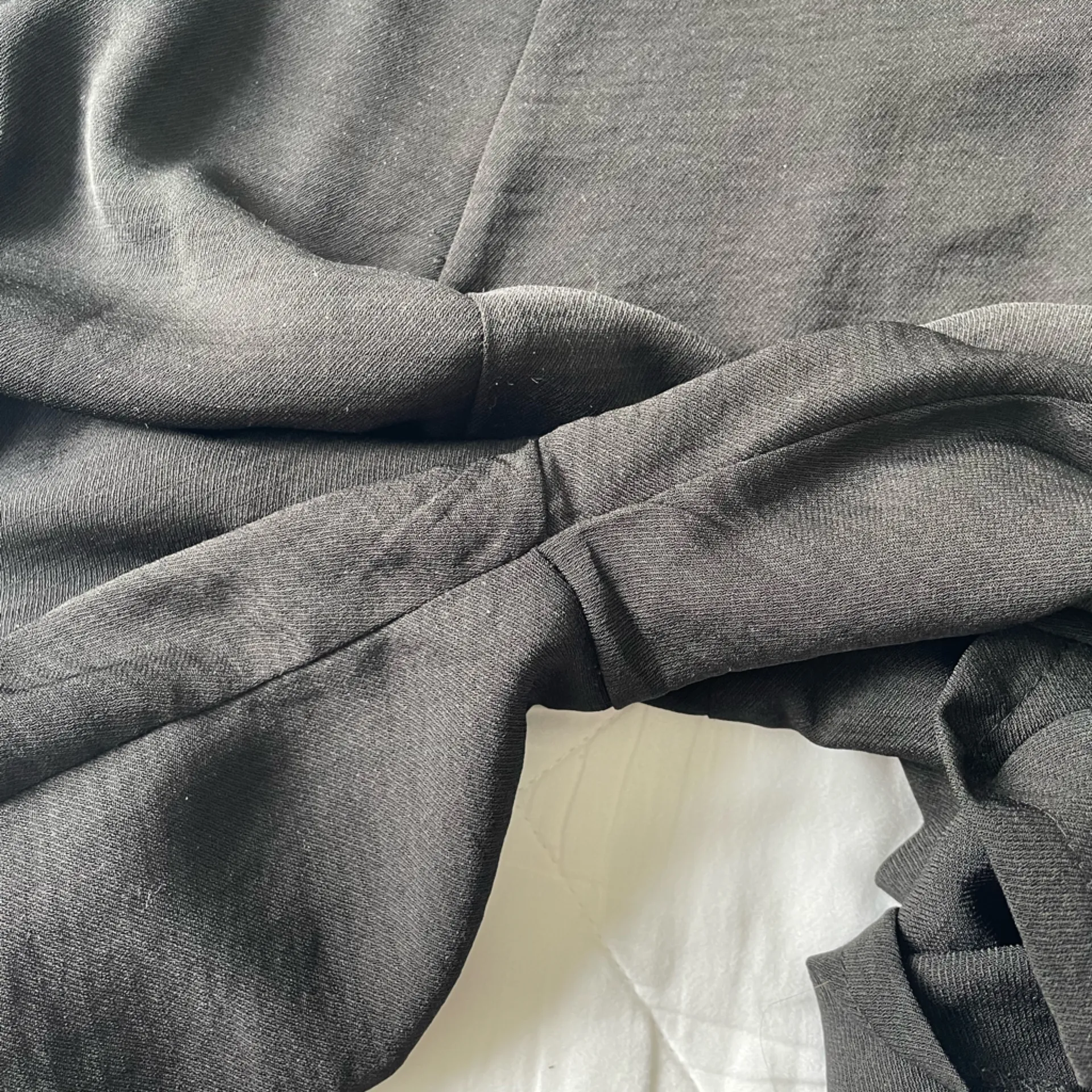 New Look Black Cropped Overalls - Image 6