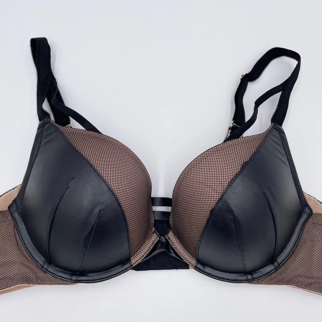 Torrid XO Plunge Push-Up Bra Size 38C Black Faux Leather Mesh Underwire Strappy - Image 5