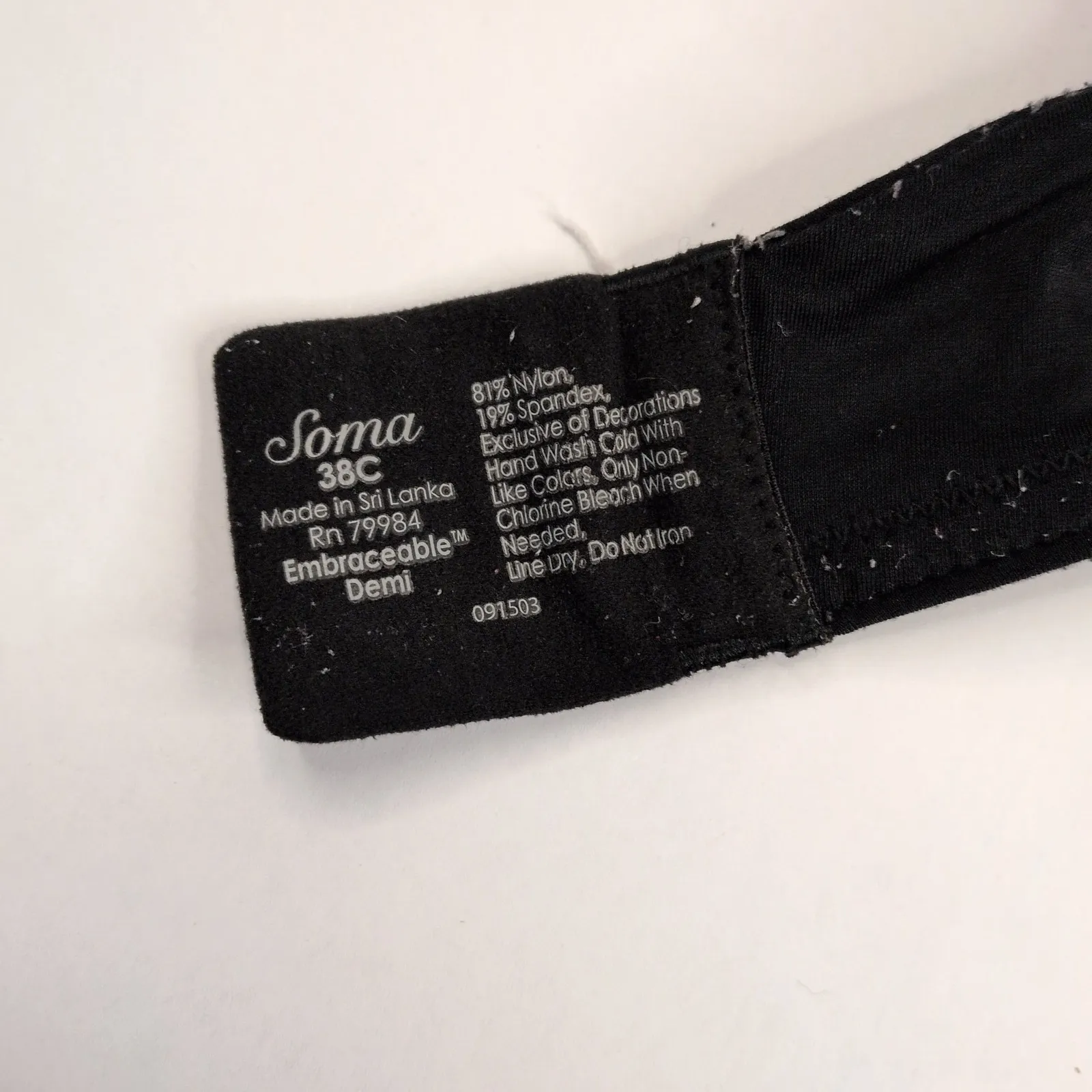 Soma Embraceable Demi Black T-shirt Bra‎ 38C - Image 4