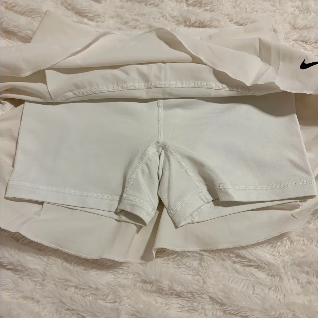 Nike Dri-Fit White Tennis Skirt - Image 6