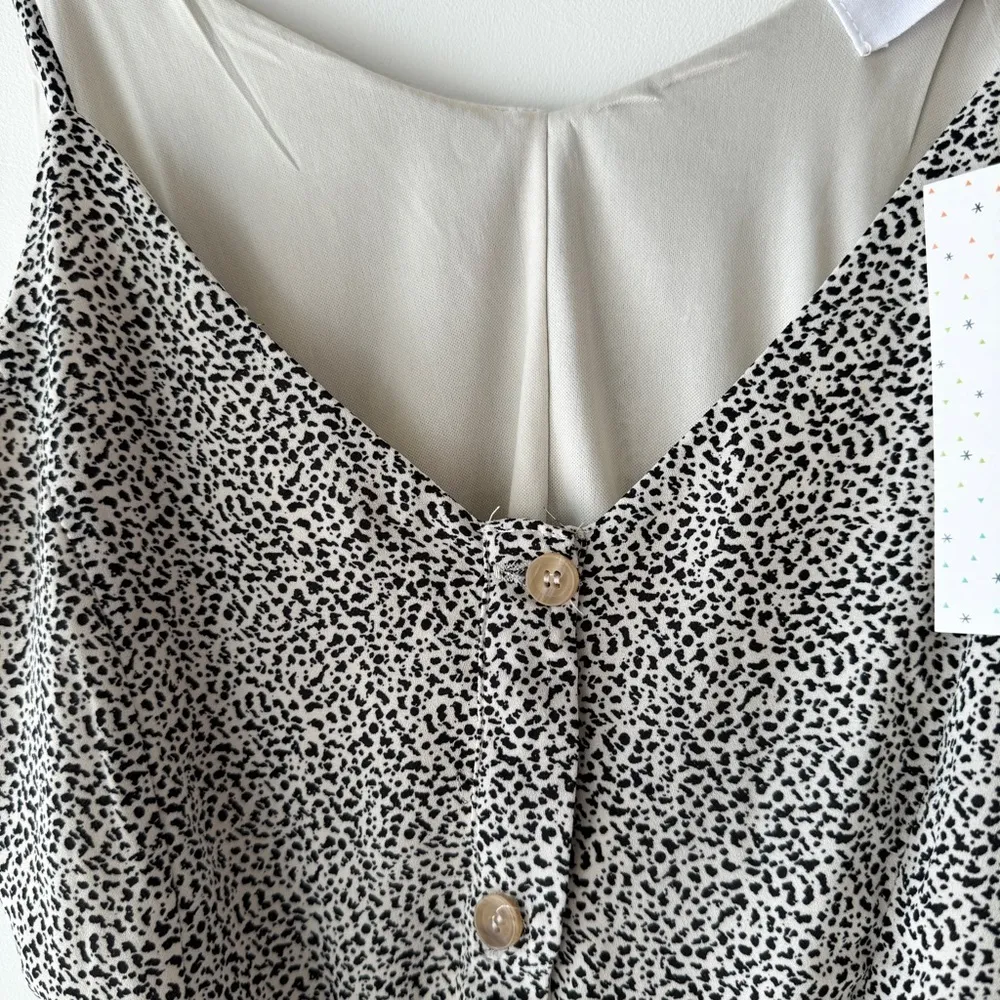 Sienna Sky - Sleeveless Midi Slip Dress in Cream and Black - Image 5